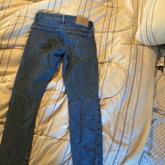 Lucky Brand Mid-rise skinny jeans - Picture 2 of 4